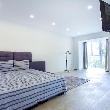Top View Apartment In The Center Херсон Екстер'єр фото
